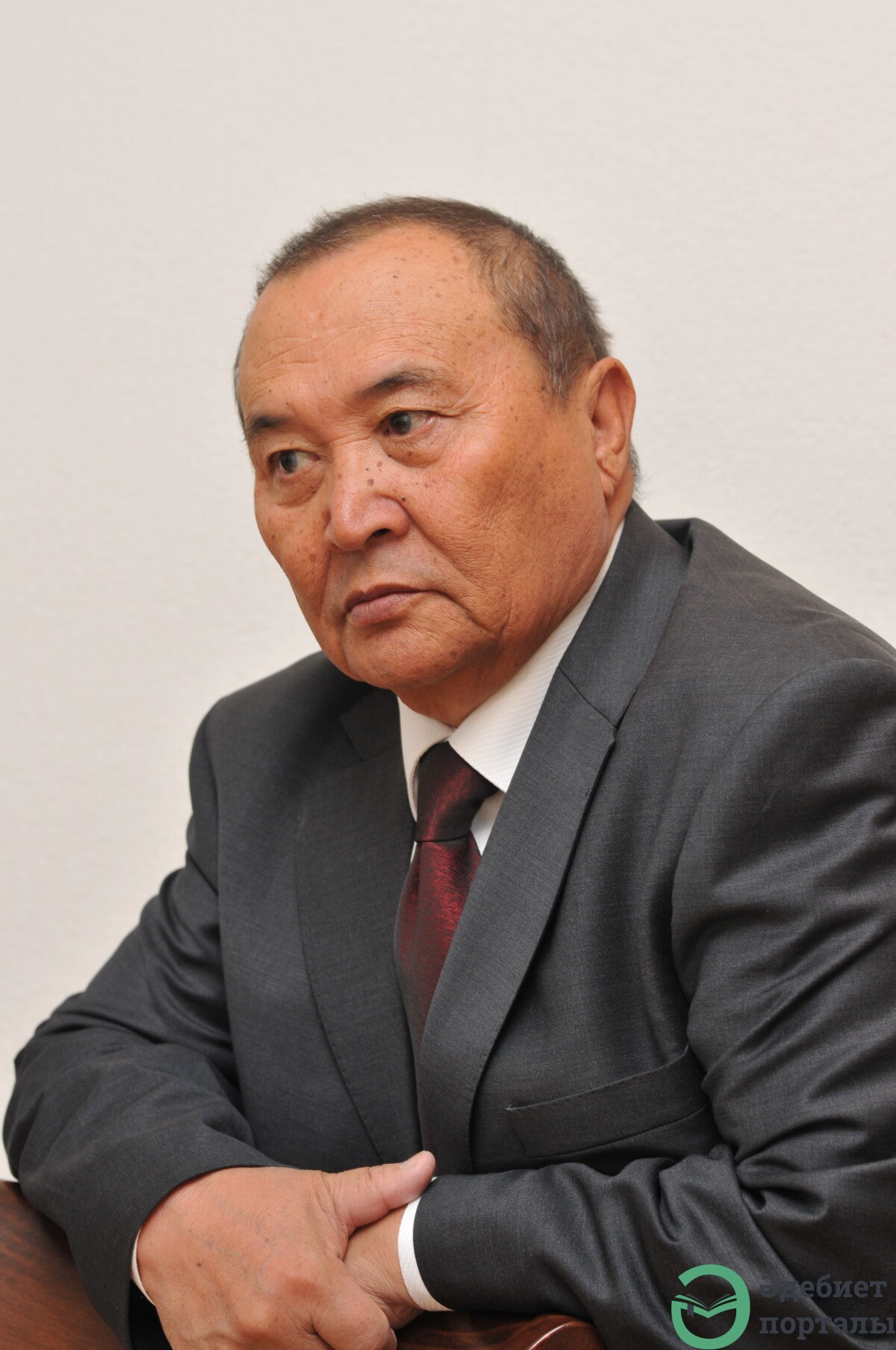 Тарази Әкім