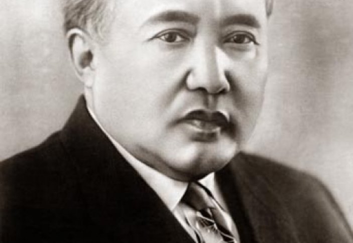 Әуезов Мұхтар